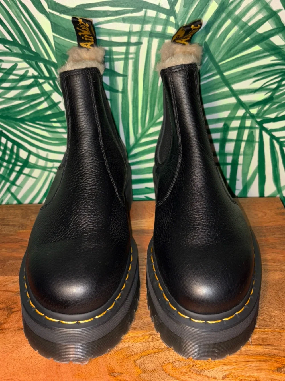 Dr. Martens Black Leather Faux Fur Lined Quad Platform Chelsea Boots Women’s 10
